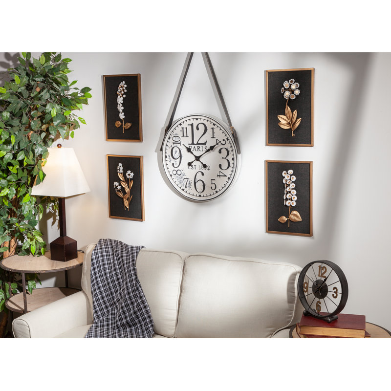 18.7-inch Diameter Battery-Operated White Washed Clock