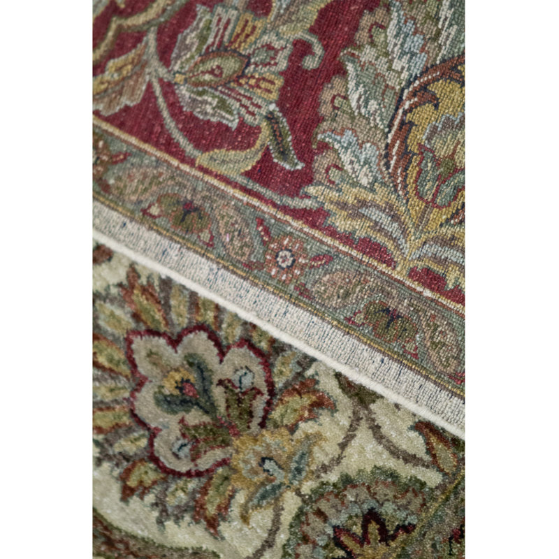 Tapis ivoire et rouge noué à la main de haute qualité