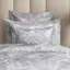 Bedding-847387808