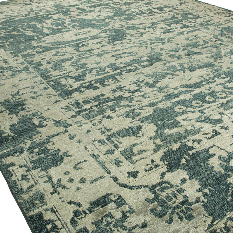 Hand Knotted Area Rug in Blue, Rectangle 6' x 9'