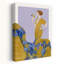 Golden Flapper au milieu d'iris-334432475