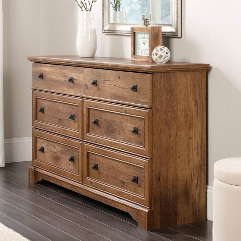 Rosalie 8 Drawer Dresser