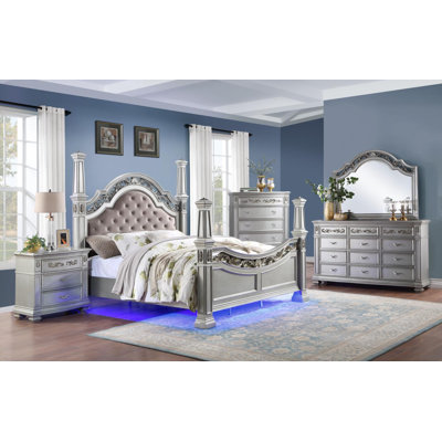 Cadre de grand lit - Commode - Miroir - Commode - Table de chevet