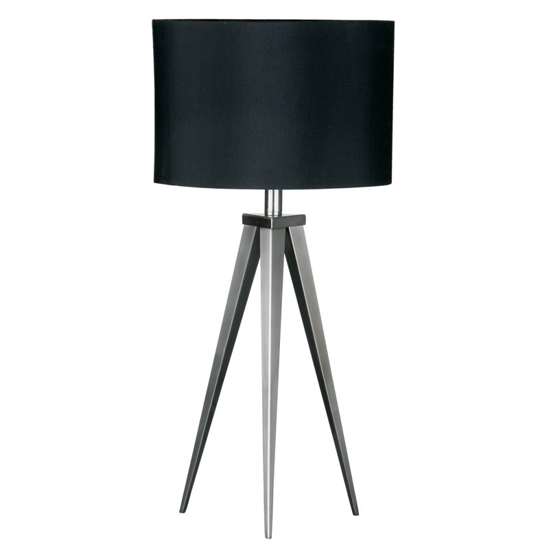 Metal Tripod Lamp