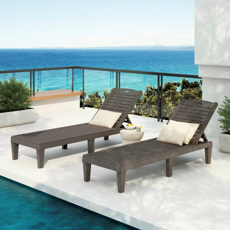 Ensemble de chaises longues d'extérieur 2 pièces avec dossier réglable (ensemble de 2) pour terrasse, bord de piscine ou plage, brun foncé