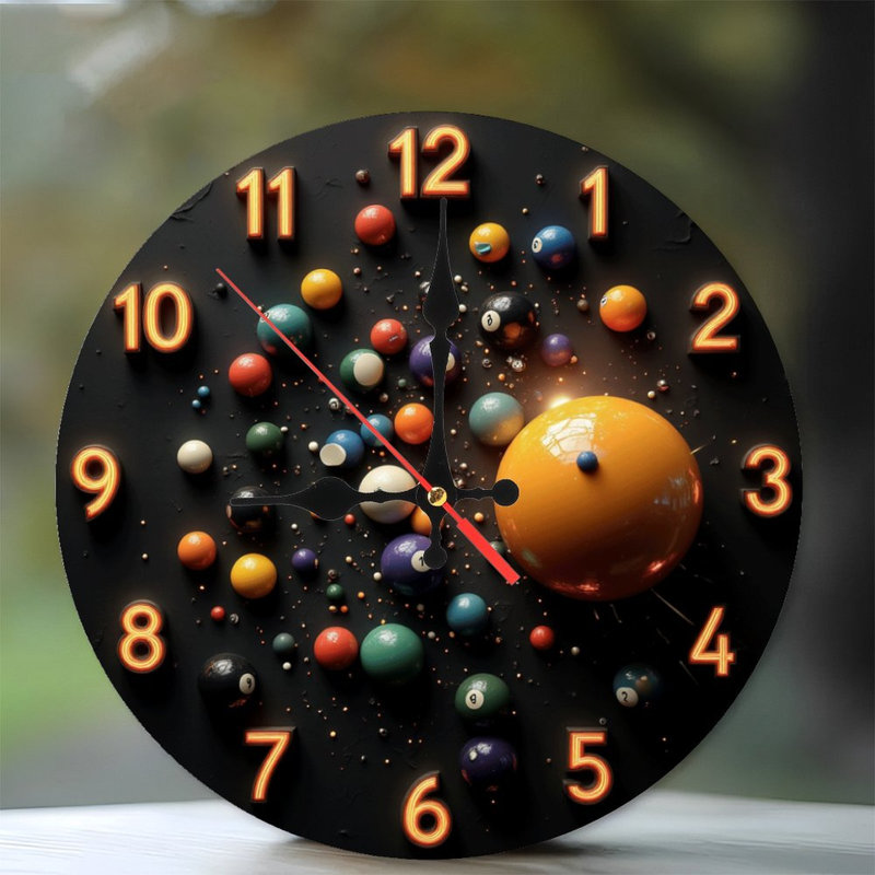 Conception de boule d'horloge colorée et unique