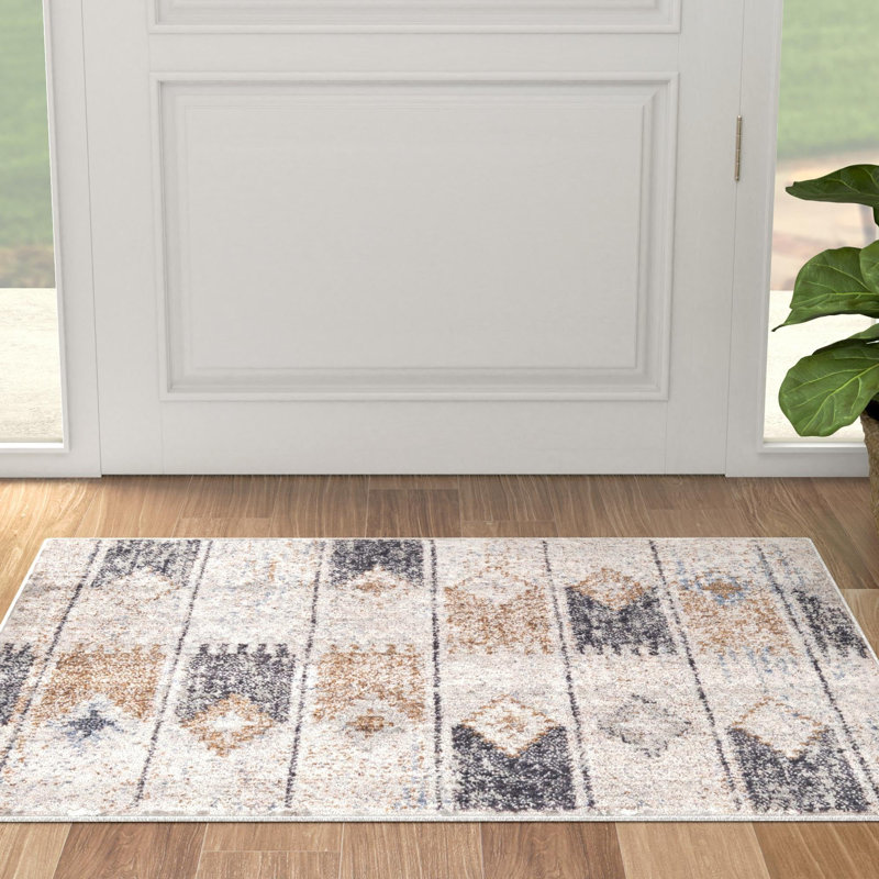 Perlita Geometric Indoor Rug, Rectangle 4' x 6'