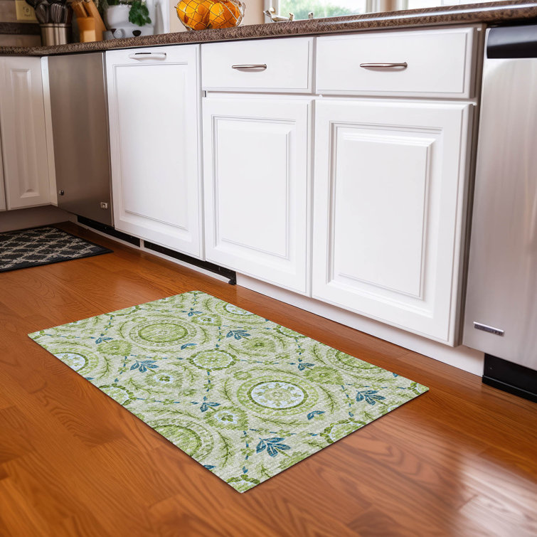 Mahaney Floral Indoor Rug