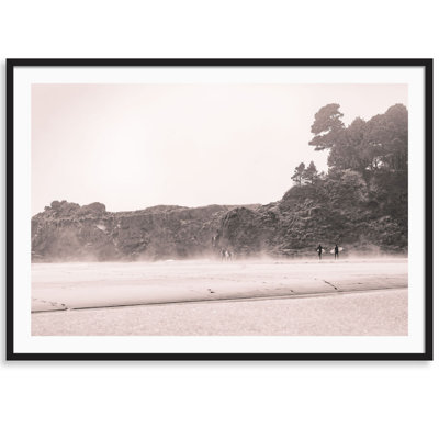 Mendocino Surfers par Carly Tabak - Photographie avec cadre photo