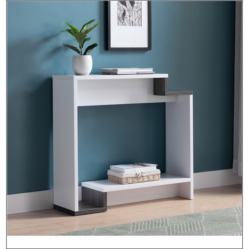 Console contemporaine avec deux tablettes ouvertes