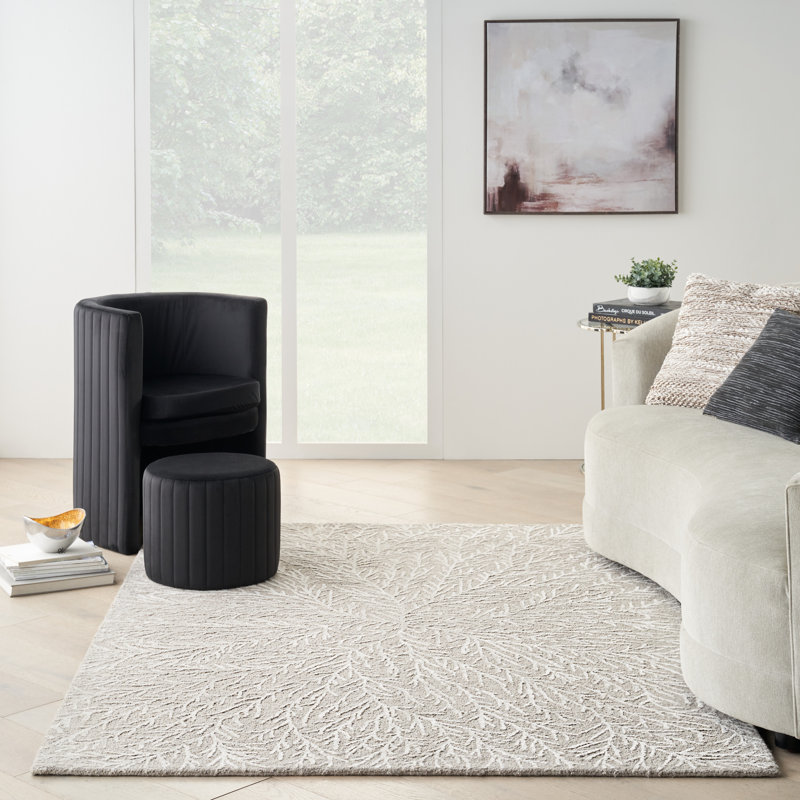 Donell Floral Area Rug in Taupe/White, Rectangle 5'3" x 7'3"