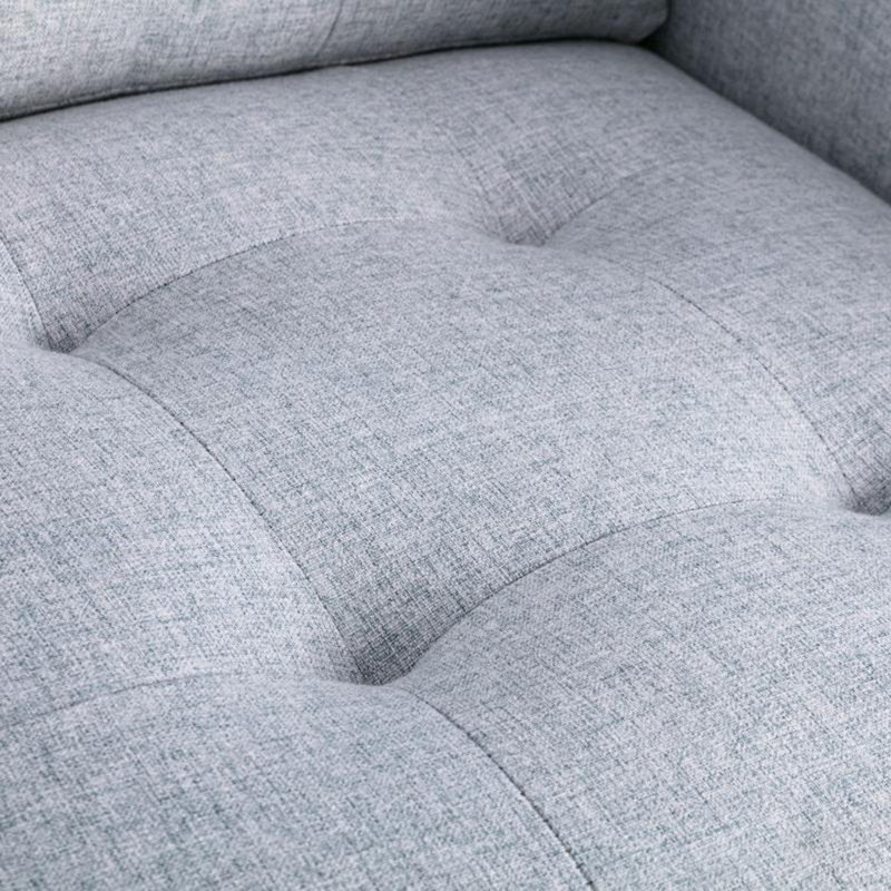 Causeuse en tissu de lin avec pieds en métal