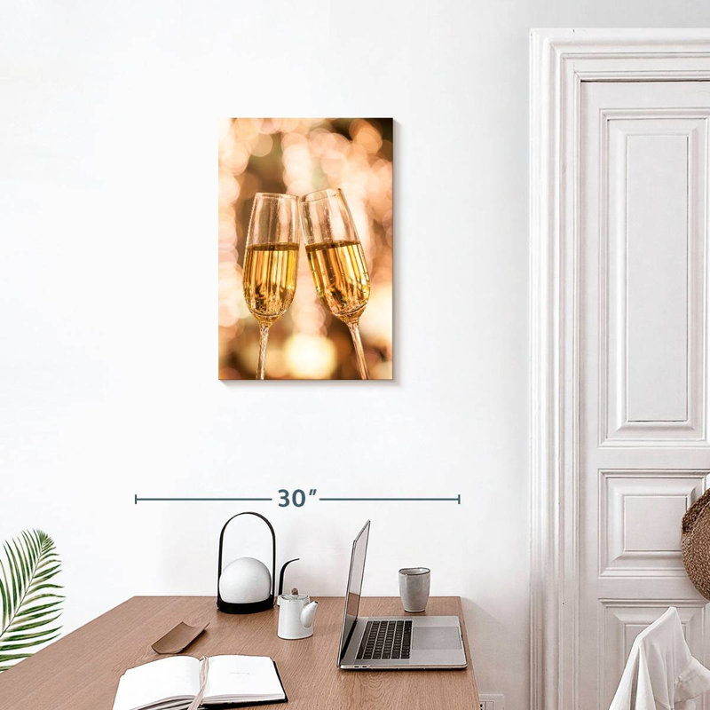 Champagne Cheers, H 24 po x l 16 po