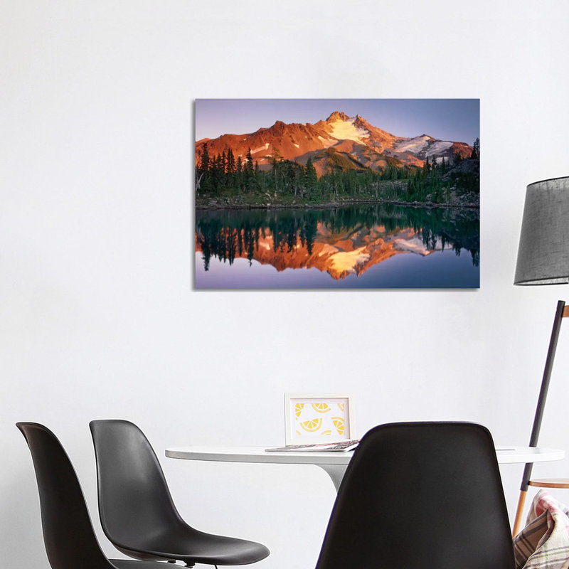 Mount Jefferson by Alan Majchrowicz - Wrapped Canvas Gallery-Wrapped Canvas Giclée, 66.04 cm H  x 101.6 cm W