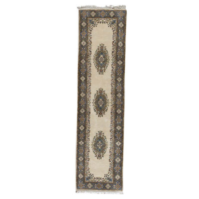 Hand Woven Wool Oriental Area Rug