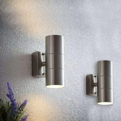 Arney 2 - Bulb 16.5cm H Outdoor Armed Sconce