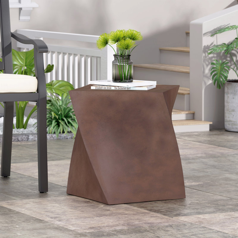 Table d'appoint d'extérieur en béton léger