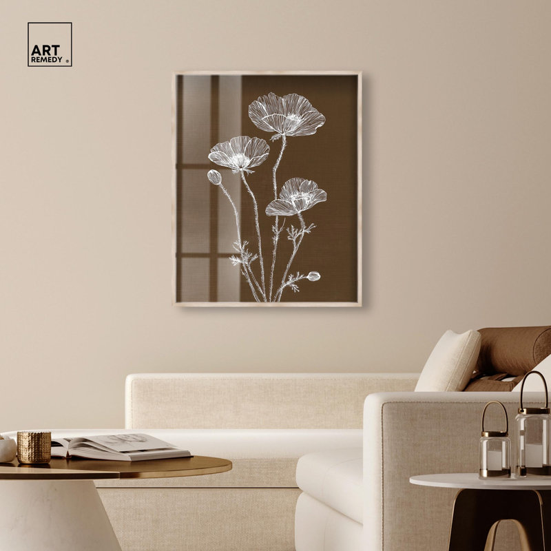 «White Poppy II Shadowbox Print Boho Rustic Wall Art» par Art Remedy, cadre blanc, 36 x 45, H 46 po x l 37 po, Cadre blanc