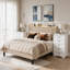 Ensemble de meubles de chambre à coucher comprenant un cadre de lit Queen rembourré beige avec tête de lit DEL RVB et station de recharge, 2 commodes blanches à 5 tiroirs