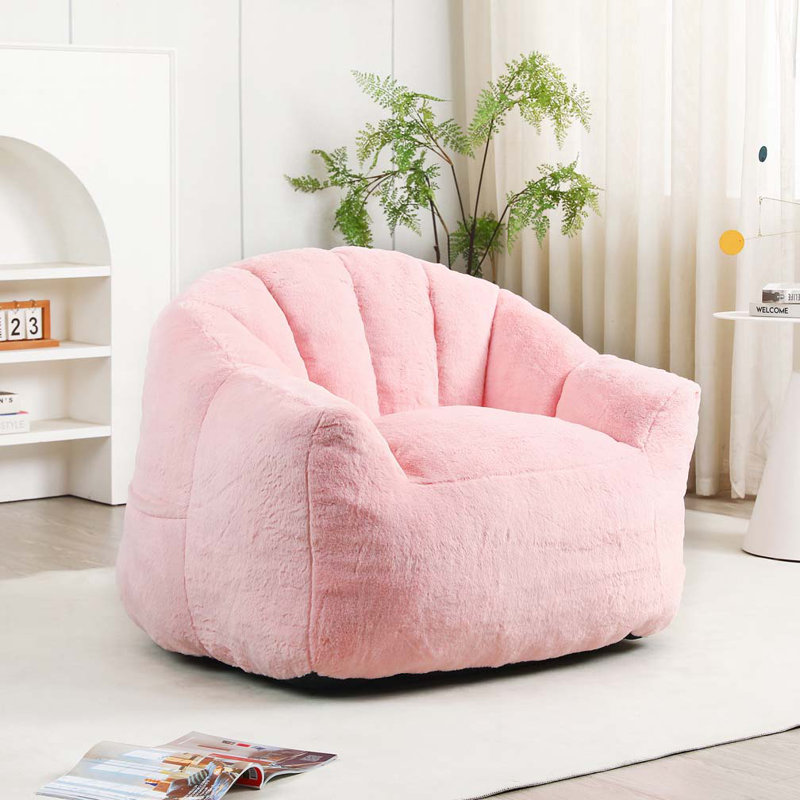 Fauteuil à billes, Fausse fourrure rose