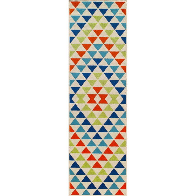Turnbow Geometric Indoor / Outdoor Rug