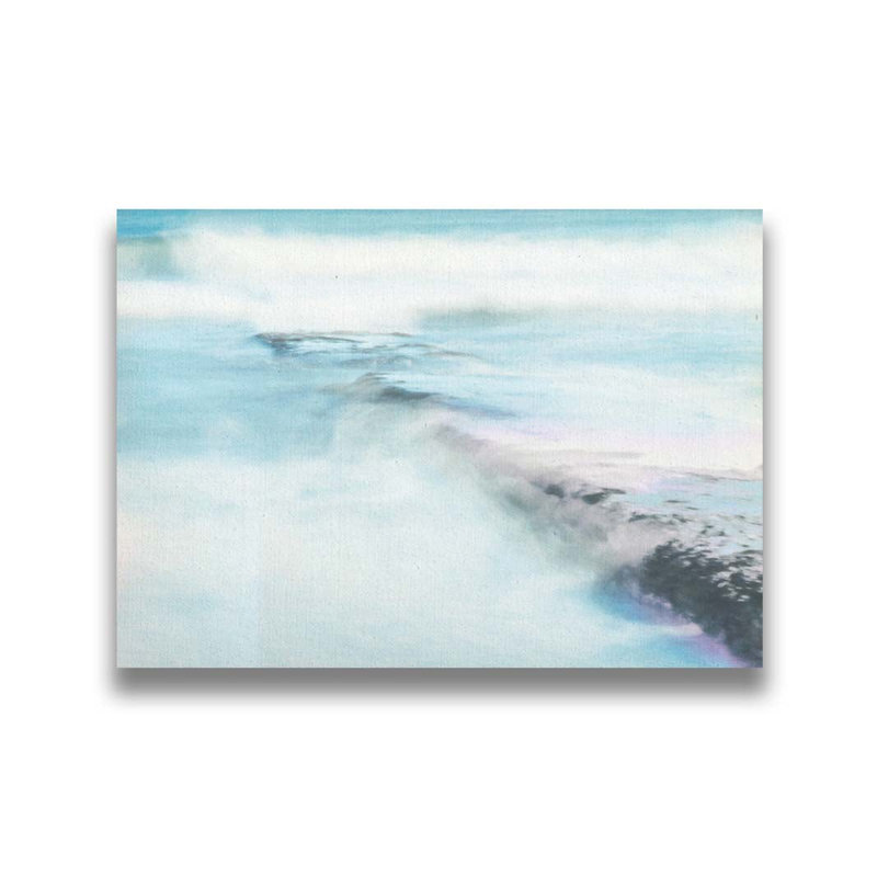 Tide in the Old Jetty par Hal Halli. Estampe numérique, H 36,5 po x l 48,5 po, Impression encadrée sans passe-partout, Blanc