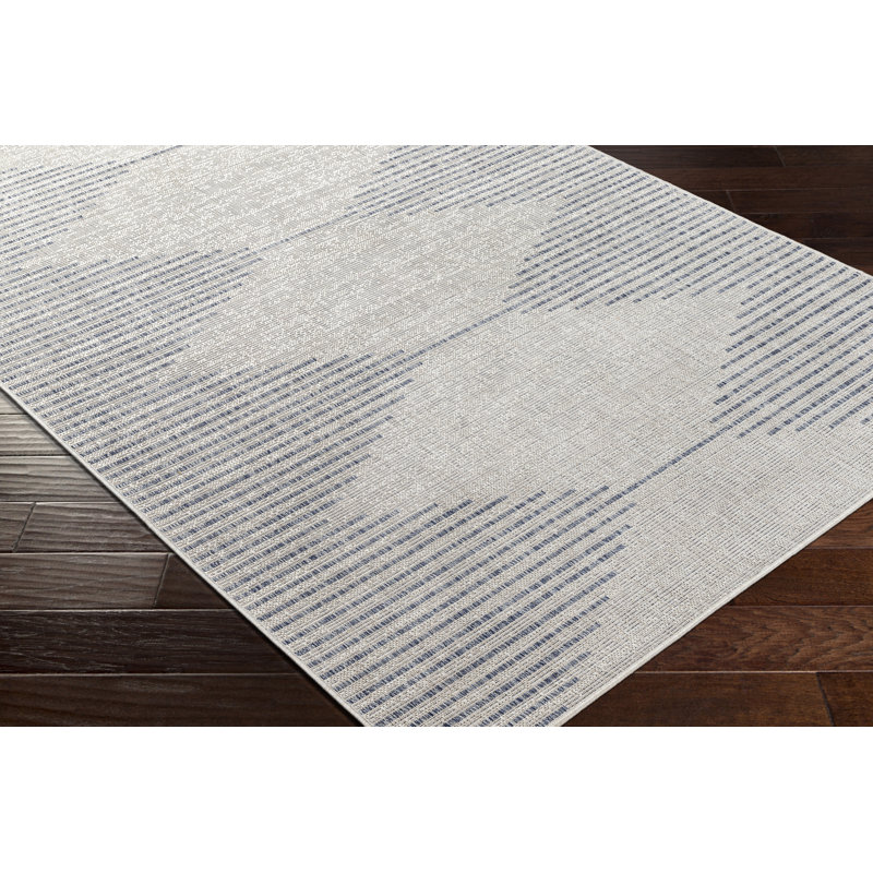 Mendota Geometric Light Grey Indoor/Outdoor Area Rug, Rectangle 5'3" x 7'7"