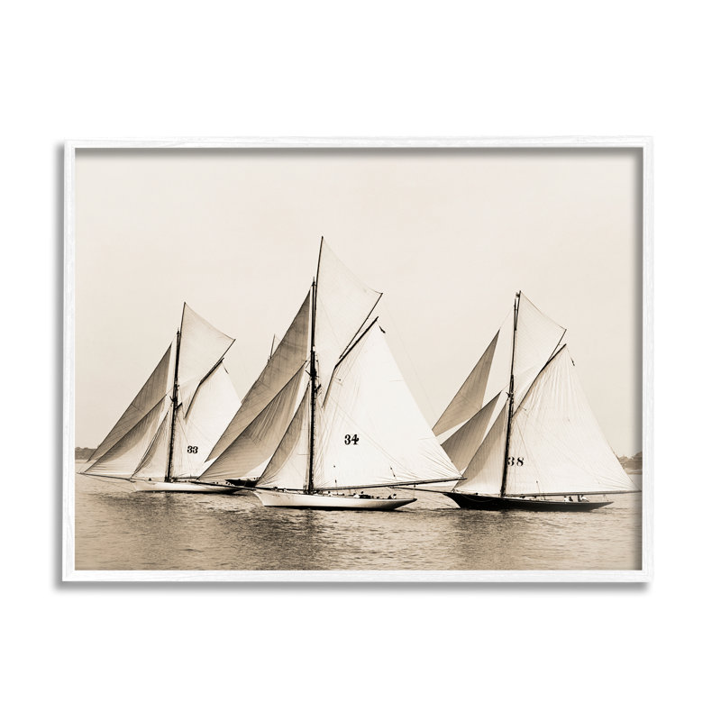 Flotte de voilier rétro encadrée Az-991, H 24 po x l 30 po x P 1,5 po, Giclée encadrée blanc bord de mer