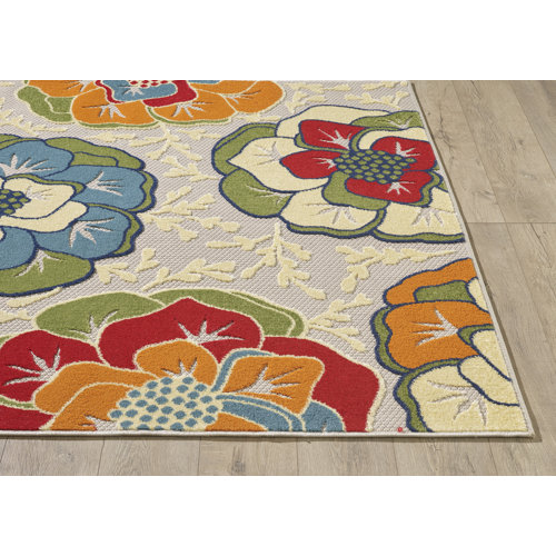 Lark Manor Floral Indoor/Outdoor Rug & Reviews | Wayfair