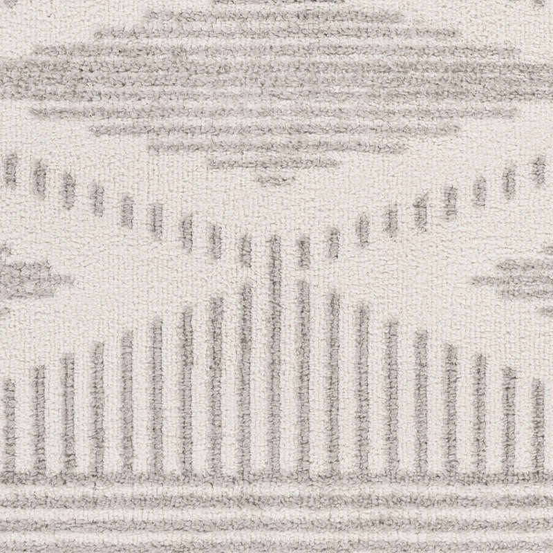 Hrinda Laron Machine Woven Polyester Area Rug in Gray, Rectangle 5'3" x 7'