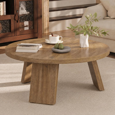 Table basse ronde de 85 cm (33,5 po) pour salon, couleur miel | Table d'appoint ronde moderne avec pattes inclinées, idéale pour les petits espaces, construction stable, montage et nettoyage faciles