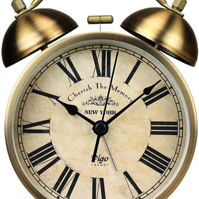 Metal Golden Table Clock, Retro Vintage Non-Ticking Small Alarm Clock,Battery Operated Silent Quartz Movement HD Glass Desk Clock for Bedroom Living Room Indoor