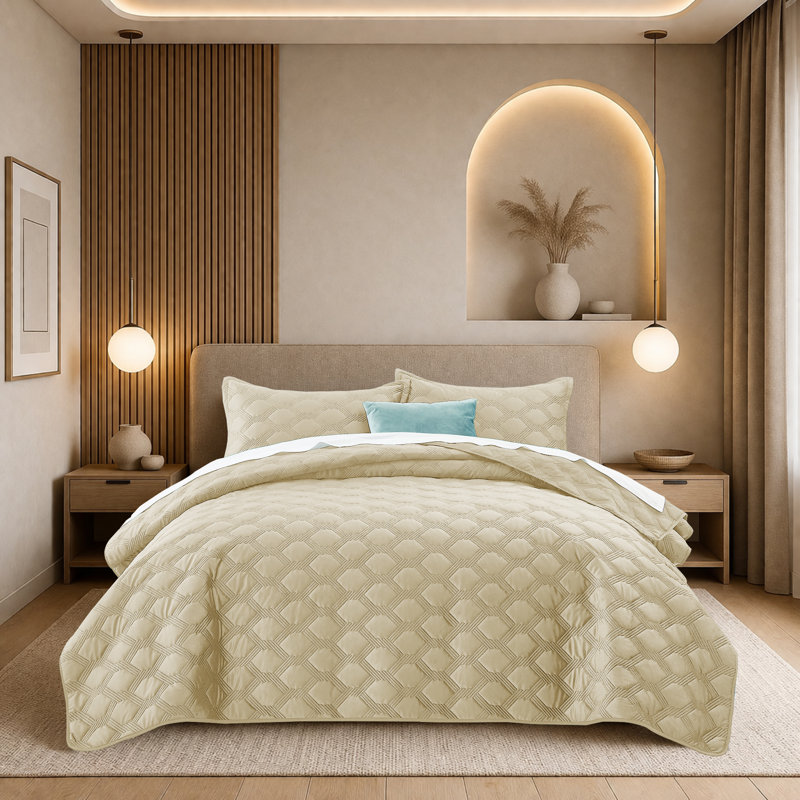 Ensemble de couvre-lit Lydia, Beige, Grand couvre-lit 90 po x 96 po + 2 taies décorati