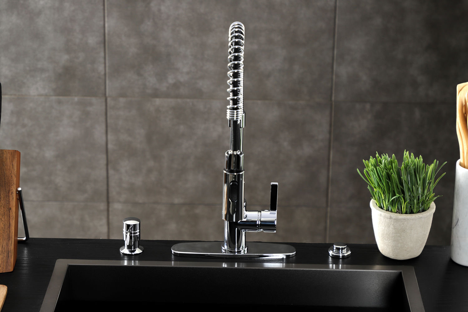 Kingston Brass Continental Pre-Rinse Faucet, Polished Chrome