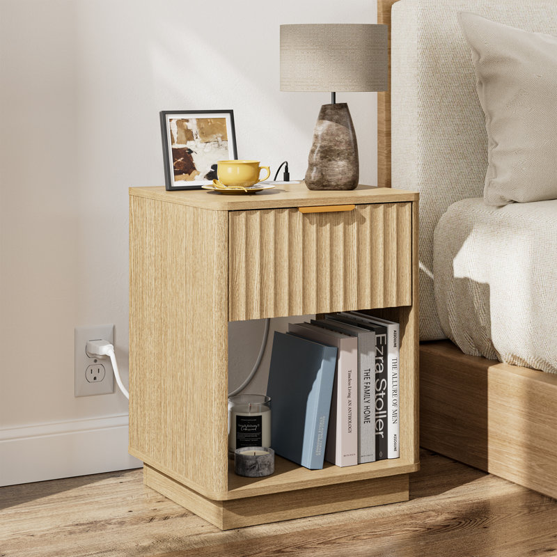 Seyla 18''W Fluted 1-Drawer Nightstand with Open Cubby, Wood Nightstand with Built-In Charging Outlets, Oak Wood Grain 