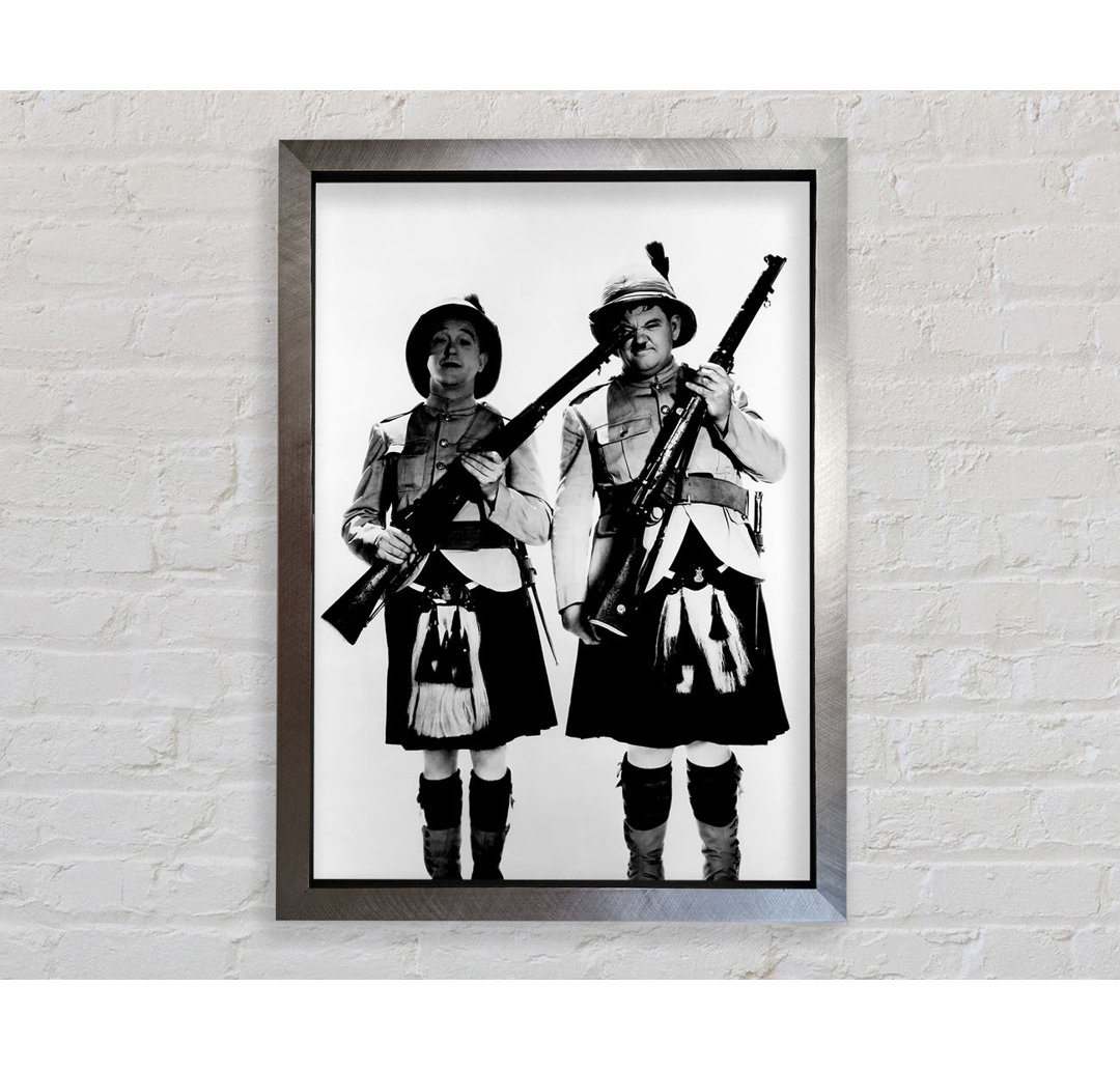 Laurel And Hardy Highland Scot - Einzelner Bilderrahmen Kunstdrucke