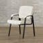 Chaise d'appoint de réception rembourrée et capitonnée en cuir LeatherSoft Haeger-16768538-16768545