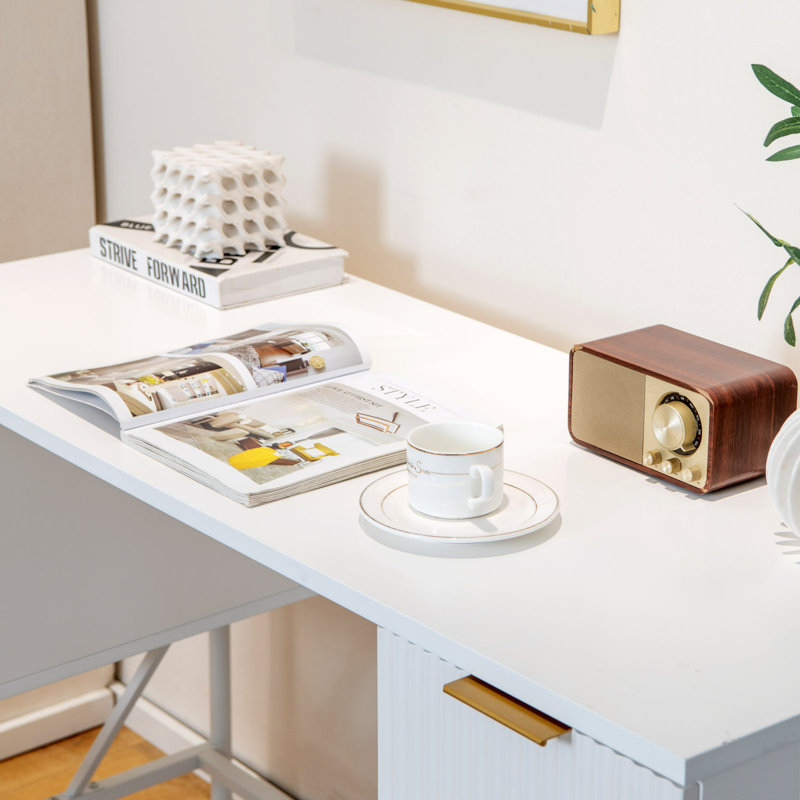 Narsiso Computer Desk