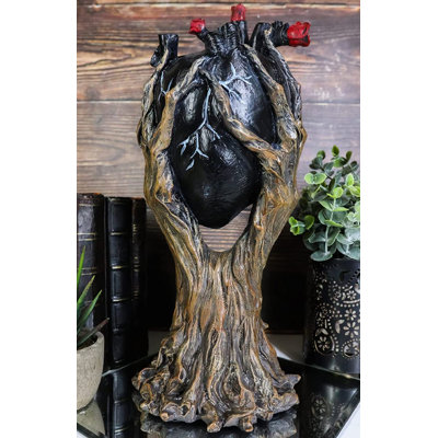 Ariahana Figurines & Sculptures