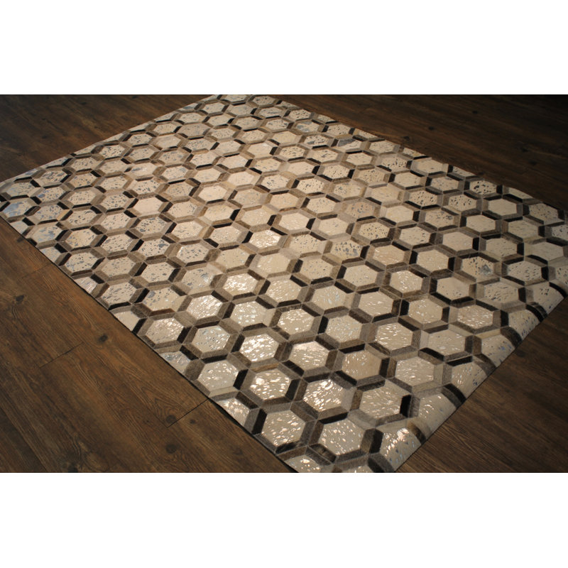 Tapis argenté/gris Cloverdales, Rectangle 7 pi 6 po x 9 pi 6 po