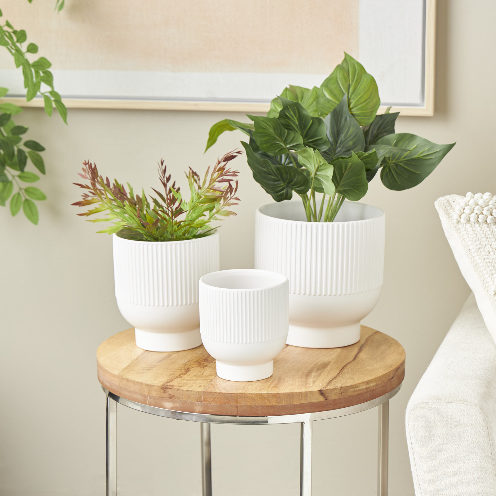 9" Ceramic Planter, White, 8.8" H x 8.5" W x 8.7" D