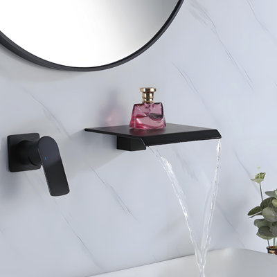 Robinet de salle de bain mural Waterfall