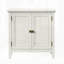 Large armoire-buffet 2 portes bohémienne blanc-grisâtre avec tablette réglable, parfaite pour un décor moderne et rustique