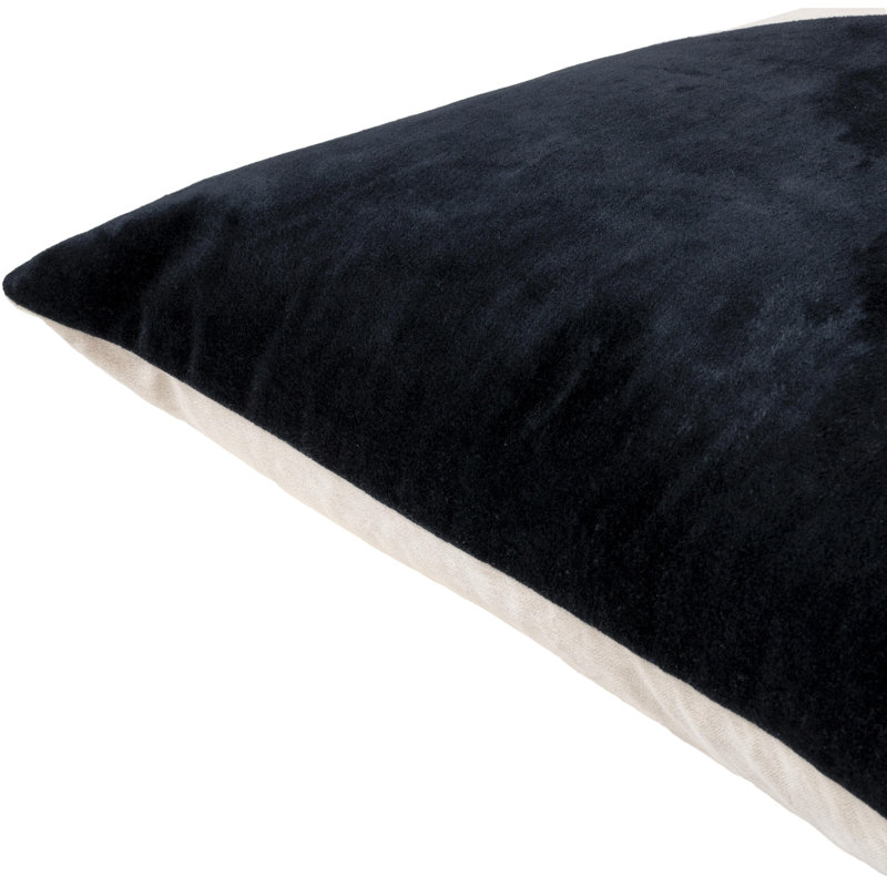 Coussin en coton Denny Edgar, H 18 po x l 18 po, Housse de coussin seulement - sans coussin, Noir