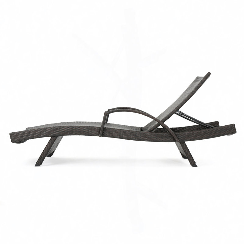 PE WICKER CHAISE LOUNGE WITH ARM, Brown Multi
