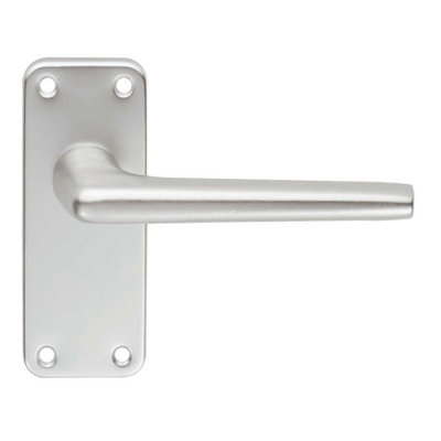 Esben Latch Door Handle