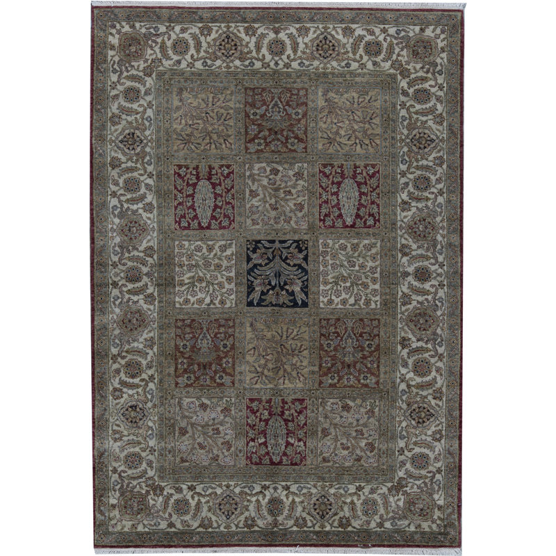 Wool Oriental Area Rug in Brown/Ivory/Burgundy