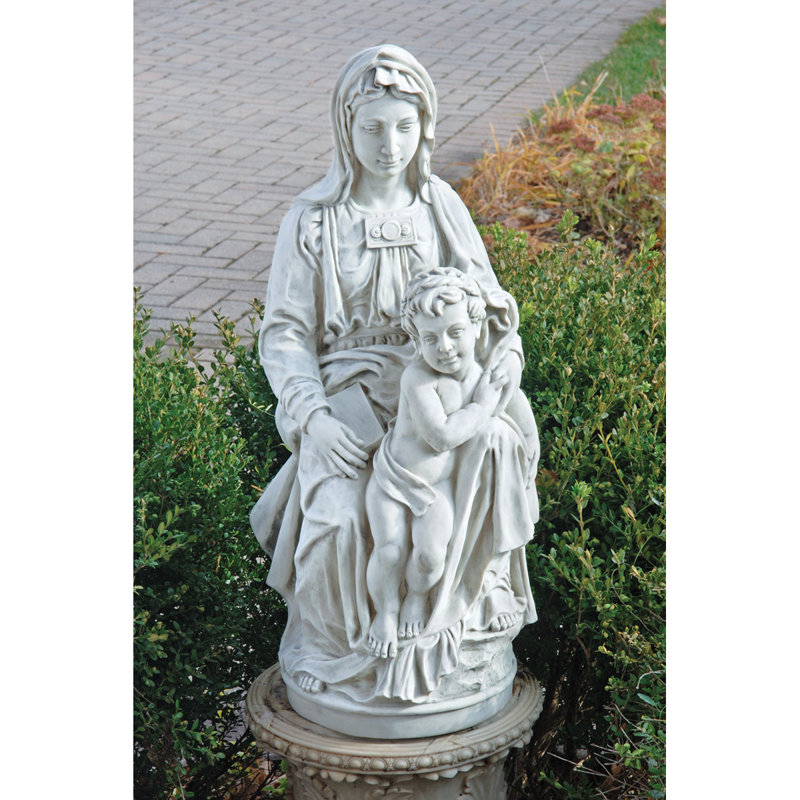 Statue de la Madone de Brugge