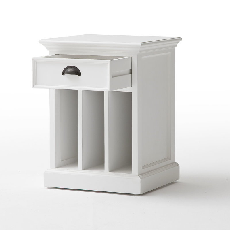 Varroville 17.72'' W Nightstand