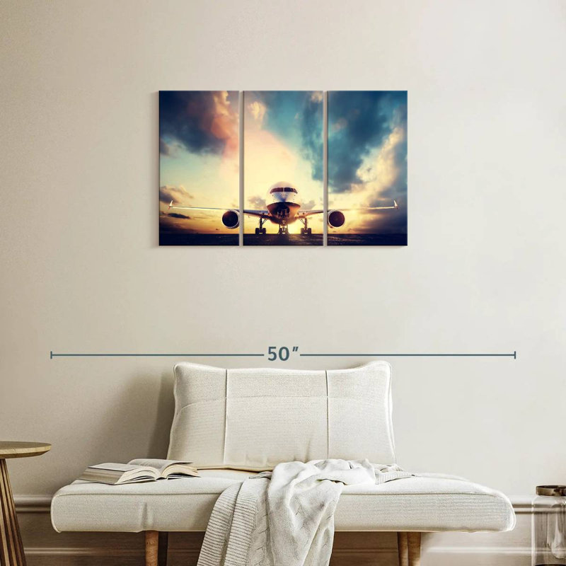 Mehar Grounded Jet, 20" H x 33" W